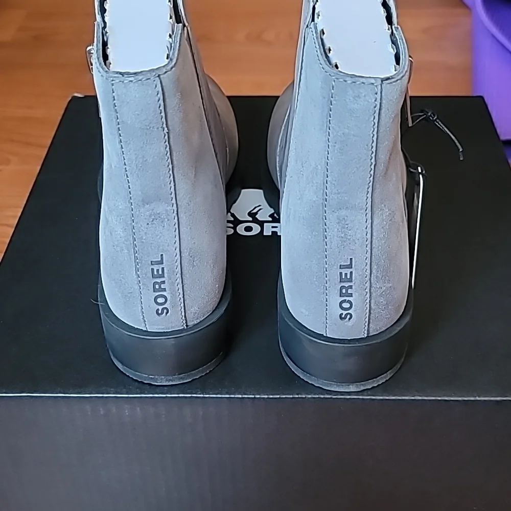 SOREL Emelie II Waterproof Leather Chelsea Boot - Picture 8 of 8